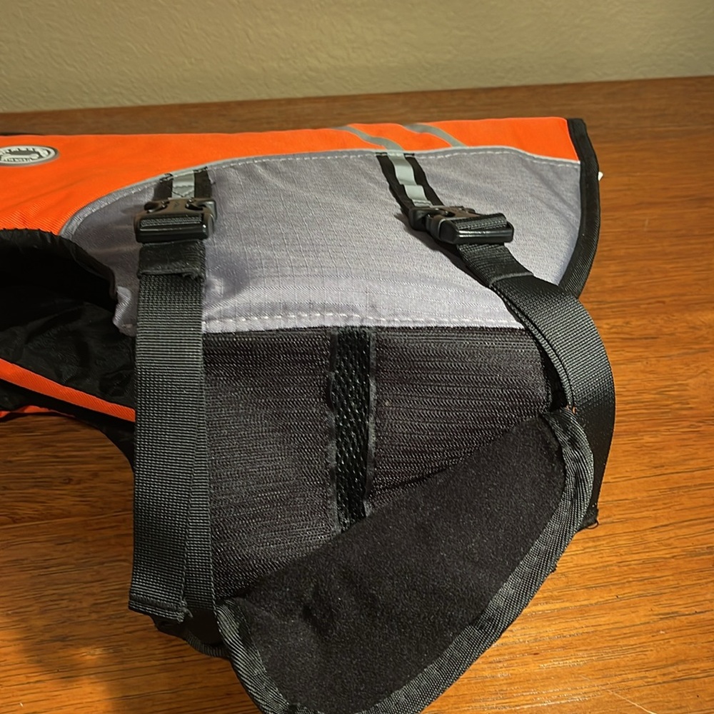 Dog Life Jacket - Picture 6 of 6